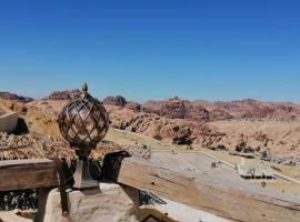 Infinity Lodge, hotel em Wadi Musa