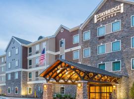 Staybridge Suites Canton, an IHG Hotel, khách sạn gần Sân bay quốc tế Akron-Canton - CAK, North Canton