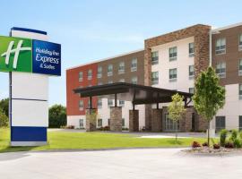 Holiday Inn Express & Suites - San Jose Airport, an IHG Hotel: , Mineta San Jose Uluslararası Havaalanı - SJC yakınında bir otel