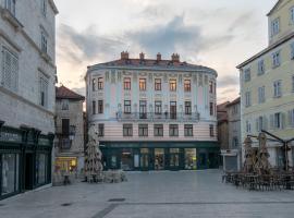 Central Square Heritage Hotel, hotel de luxo em Split