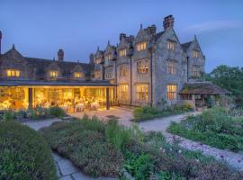 Gravetye Manor, hotel v destinaci East Grinstead