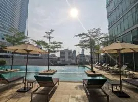 Sivatel Bangkok Hotel