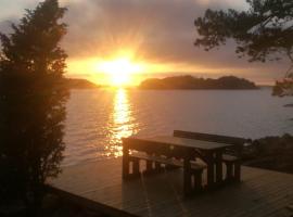 Velkuanmaa Lomamökki, hotel in Naantali