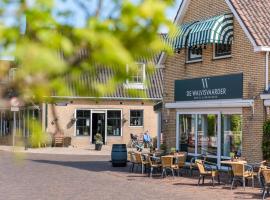 Hotel-Brasserie De Walvisvaarder, hotel sa Hollum