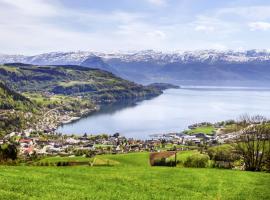 Hardangerfjord Hotel, hotel u gradu 'Øystese'