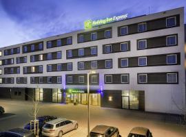 Holiday Inn Express Friedrichshafen, an IHG Hotel, hotell sihtkohas Friedrichshafen