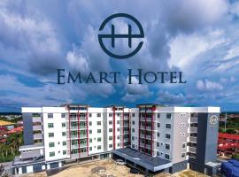 Emart Hotel (Riam)、ミリのホテル