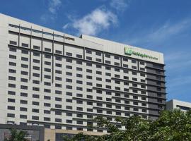 Holiday Inn & Suites Makati, an IHG Hotel, hotell Manilas