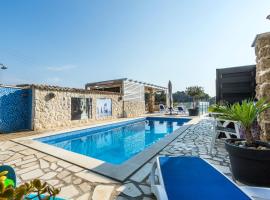 Bluesun Sibenik Apartments, apartmen di Šibenik