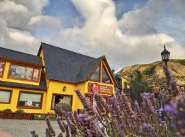 Rancho Grande Hostel: El Chalten'de bir otel