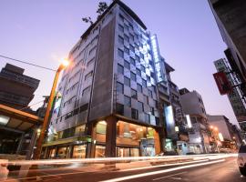 Kiwi Express Hotel - Chenggong Rd, pet-friendly hotel sa Taichung