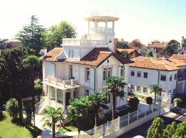 Hotel Villa Delle Palme, hotel a Lido di Venezia