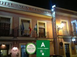 Hotel Nova Centro, hotel cerca de Aeropuerto de Jerez - XRY, Jerez de la Frontera