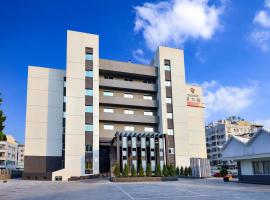 Talmud Hotel Tainan, hotell i East District , Tainan