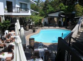 Date & Dine Resort, Hotel in Antipolo