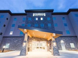 Staybridge Suites - Denver North - Thornton, an IHG Hotel โรงแรมที่มีจากุซซี่ในธอร์นตัน