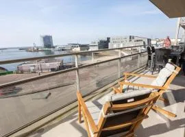 Sea-view Apartment in Den Haag near Beach