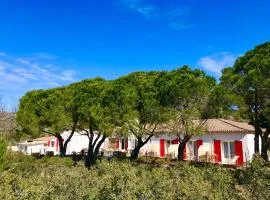 HôTEL LES VOLETS ROUGES - CASSIS