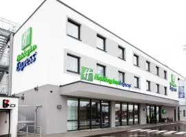 Holiday Inn Express Munich - Olympiapark, an IHG Hotel