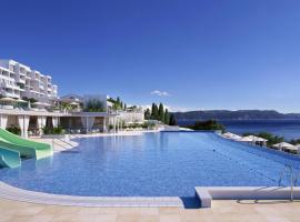 Valamar Bellevue Resort, hotel u Rapcu