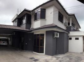 Homestay Muar, hotell sihtkohas Muar