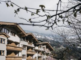 VAYA Zillertal, hotel sa Aschau im Zillertal