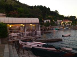 Lago Maggiore, hotel in Lesa