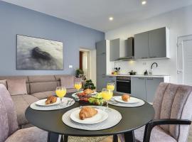 D&A Central Luxury Apartments with FREE Parking, hotel de luxo em Pula