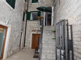 Apartmani Mihaela, apartmen di Šibenik