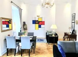 MONDRIAN Luxury Suites & Apartments Old Town