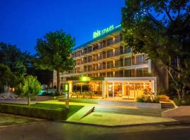 ibis Styles Golden Sands Roomer Hotel, hotel di Golden Sands