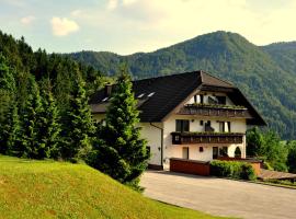 Nature Hotel Lukanc, hotel em Bled