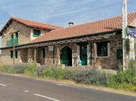 Hostería Casa Flor, hotell sihtkohas Murias de Rechivaldo