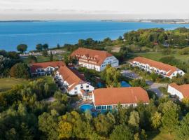 Aedenlife Hotel & Resort Rügen – hotel w mieście Trent