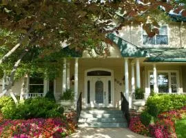 The Sanford House Inn & Spa