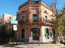 Hostería Restaurante del Puerto, hotel em Colón