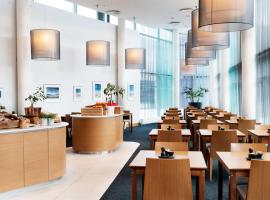 Radisson Blu Hotel, Trondheim Airport, khách sạn ở Stjoerdal