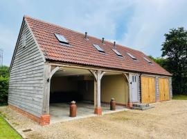 Silverwood Coach House, with pre booked use of Indoor Swimming Pool、フルームのホテル