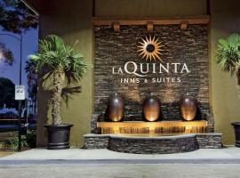 La Quinta by Wyndham San Jose Airport، فندق في سان خوسيه