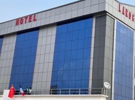 LA ROCHELLE HOTEL – hotel w mieście Jaunde