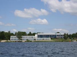 Strandhotel Senftenberger See – hotel w mieście Senftenberg