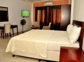 HOTEL AMBASSADORS ANNEXE