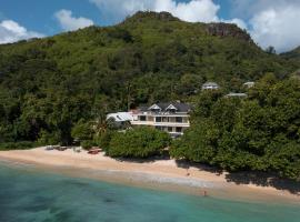 Crown Beach Hotel Seychelles, hótel í Pointe Au Sel