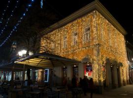 Corso Rooms City Centre, hotel in Novi Sad