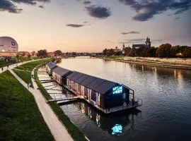 New Port - Hotel on the Vistula River