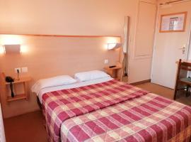 Les Charmilles, hotell i Poligny