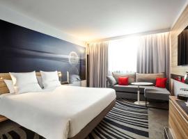 Novotel Birmingham Airport Terminal Building - NEC، فندق في بيكينهيل