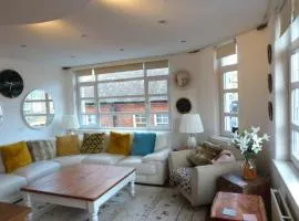 Lovely 2 bed flat in the VERY CENTRE of Newcastle