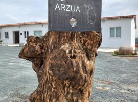 Hotel La Puerta de Arzúa, allotjament vacacional a Arzúa