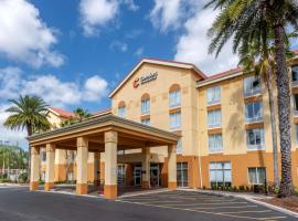 Comfort Inn & Suites Orlando North, hotell sihtkohas Sanford lennujaama Orlando Sanfordi rahvusvaheline lennujaam - SFB lähedal